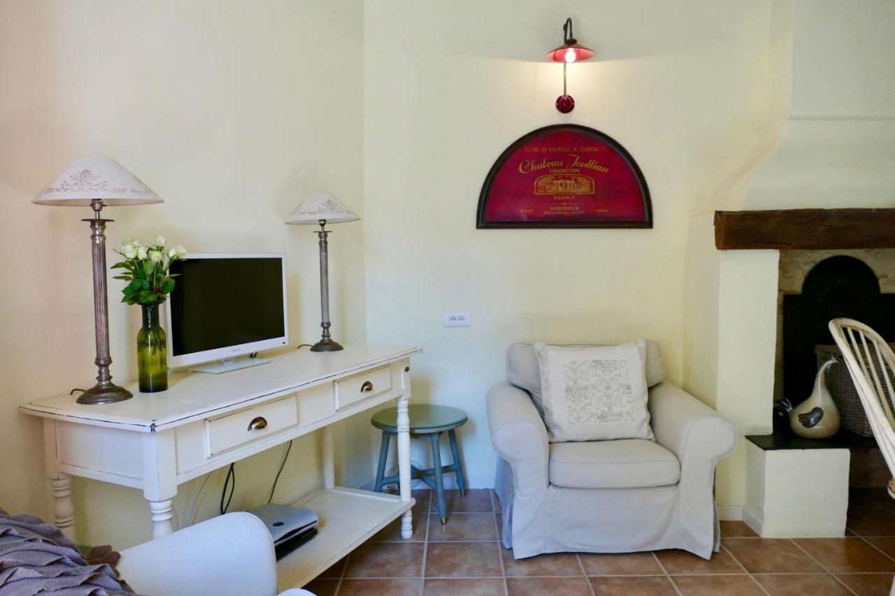 Olonzac Sainte-Helene Chambres D'Hotes & Appartement מראה חיצוני תמונה